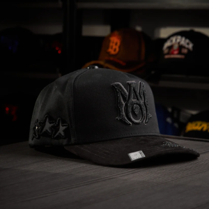 Hat43